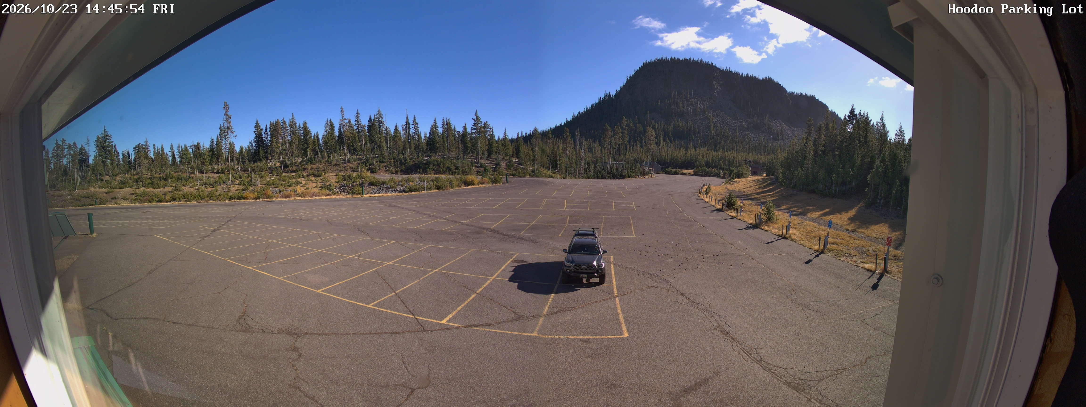 Hoodoo Parking Lot
