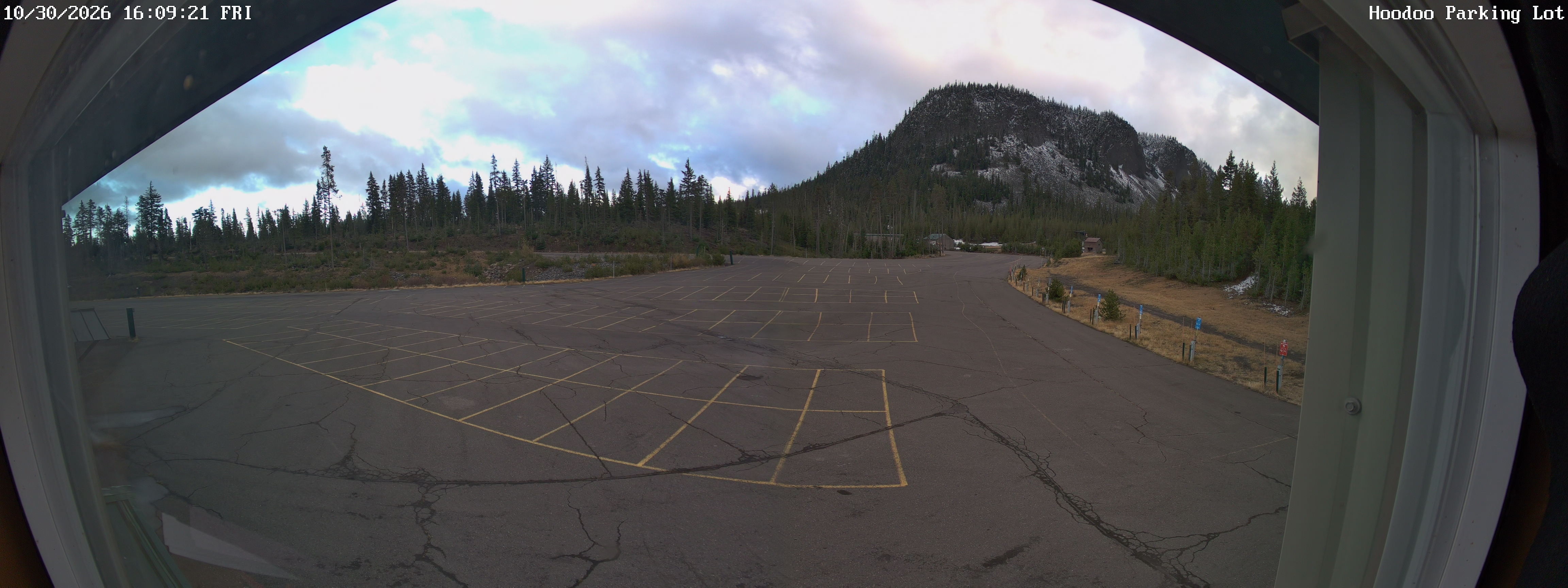Hoodoo Parking Lot